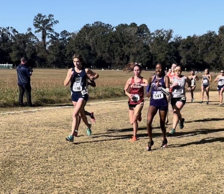 Senior Casey Pfefferkorn racing in the women’s 5,000-meter race on Nov. 18 in Tallahassee, FL for the NAIA National Cross Country meet. She went on to run a 19:14.2, placing 132nd overall.