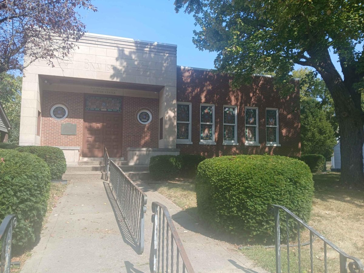 Outside of Temple B'nai Israel in Kokomo, IN